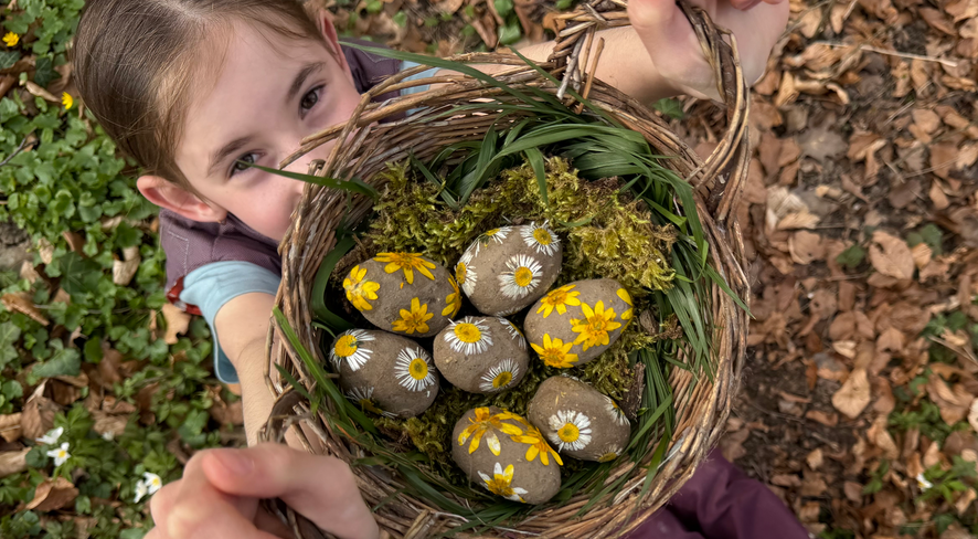 DIY mit kindwaldundwiese: Samenbomben in Osterei-Form
