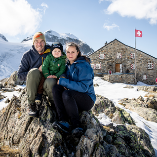 Growing up at 2,795 meters – Family life at the Tierberglihütte