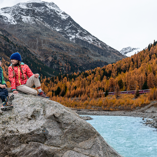 Familienwanderungen im Engadin: Zwischen Gletscherblick und goldenen Lärchen